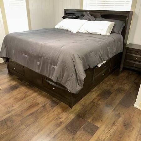דירות Moorhead Hot Tub 5 Beds מראה חיצוני תמונה