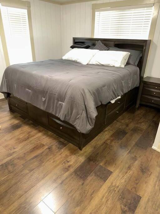 דירות Moorhead Hot Tub 5 Beds מראה חיצוני תמונה