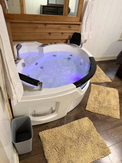דירות Moorhead Hot Tub 5 Beds מראה חיצוני תמונה